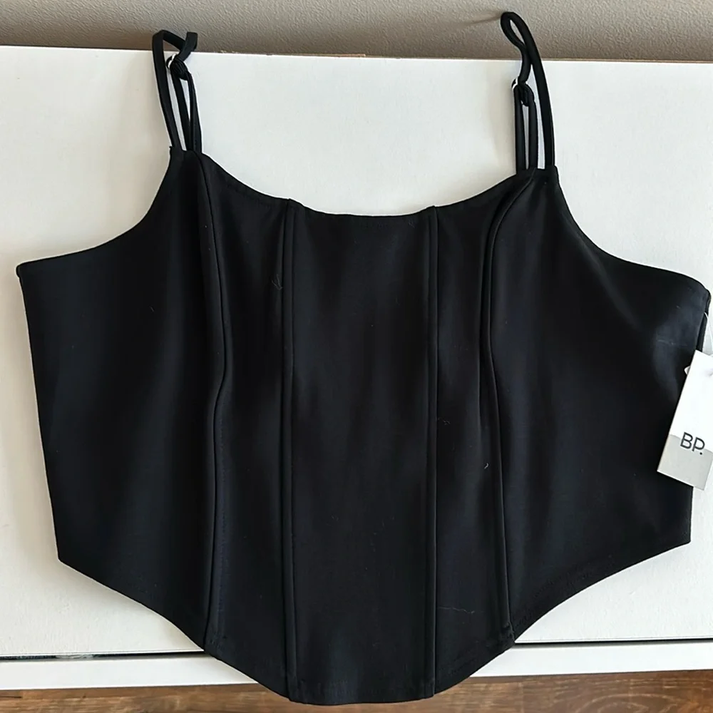 NWT BP. Structured Crop top w/zip up back - Size XL - Picture 1 of 3